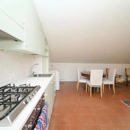 Apartment Juan's Trevi Buddyrent