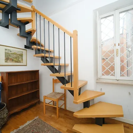 Juan's Trevi Buddyrent Apartment Rom